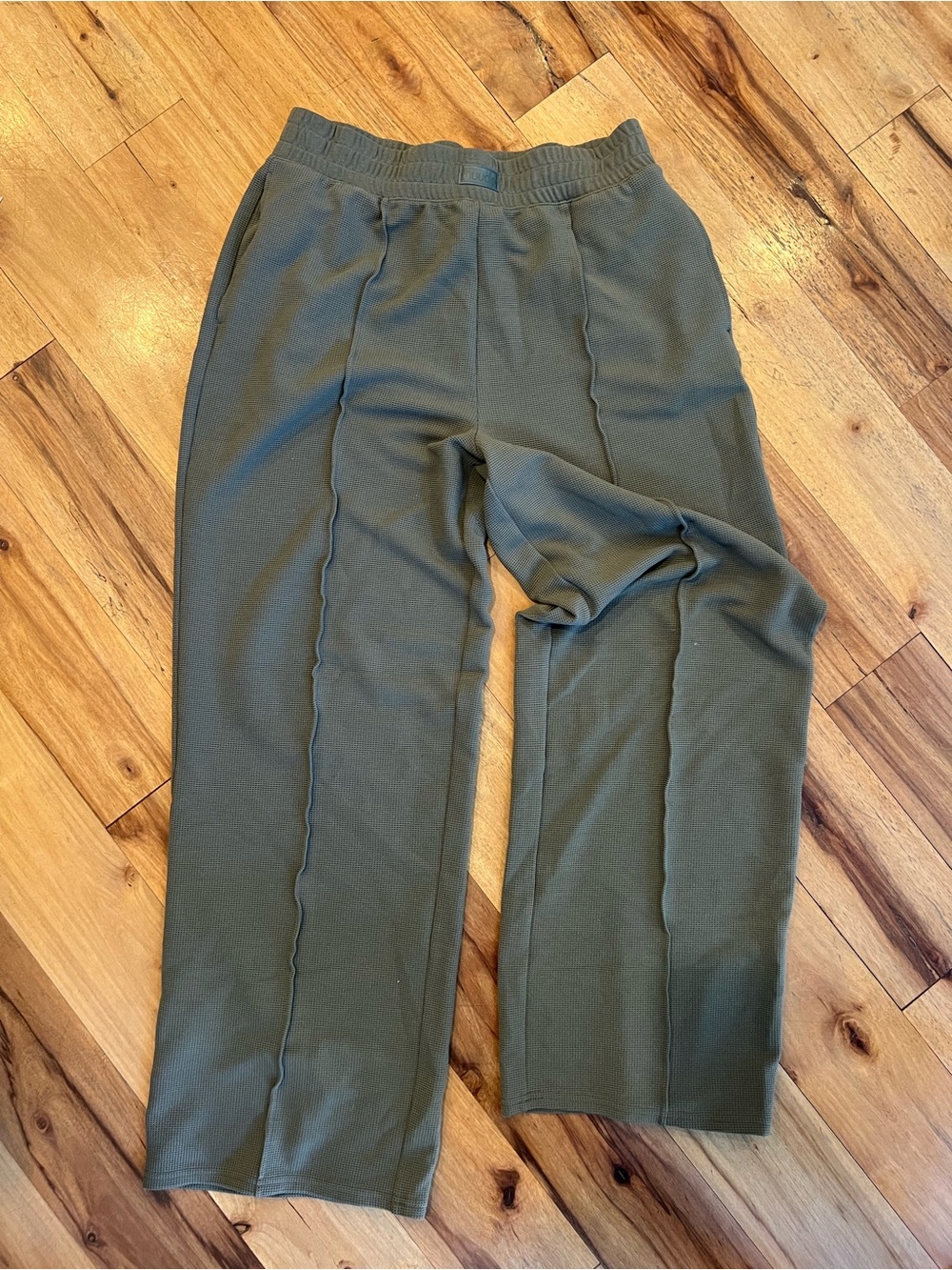 nuuds Olive Knit Pull-On Joggers